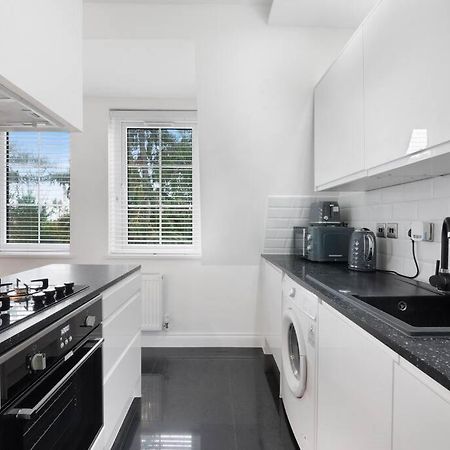 בישופס סטורטפורד Roomy One Bed Loft Apartment מראה חיצוני תמונה